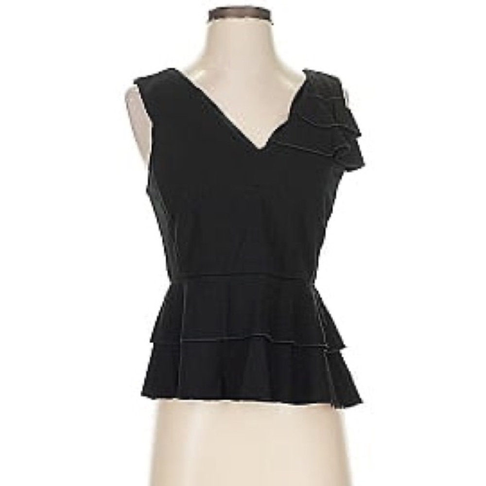 Guest Editor Elegant Black Sleeveless Top